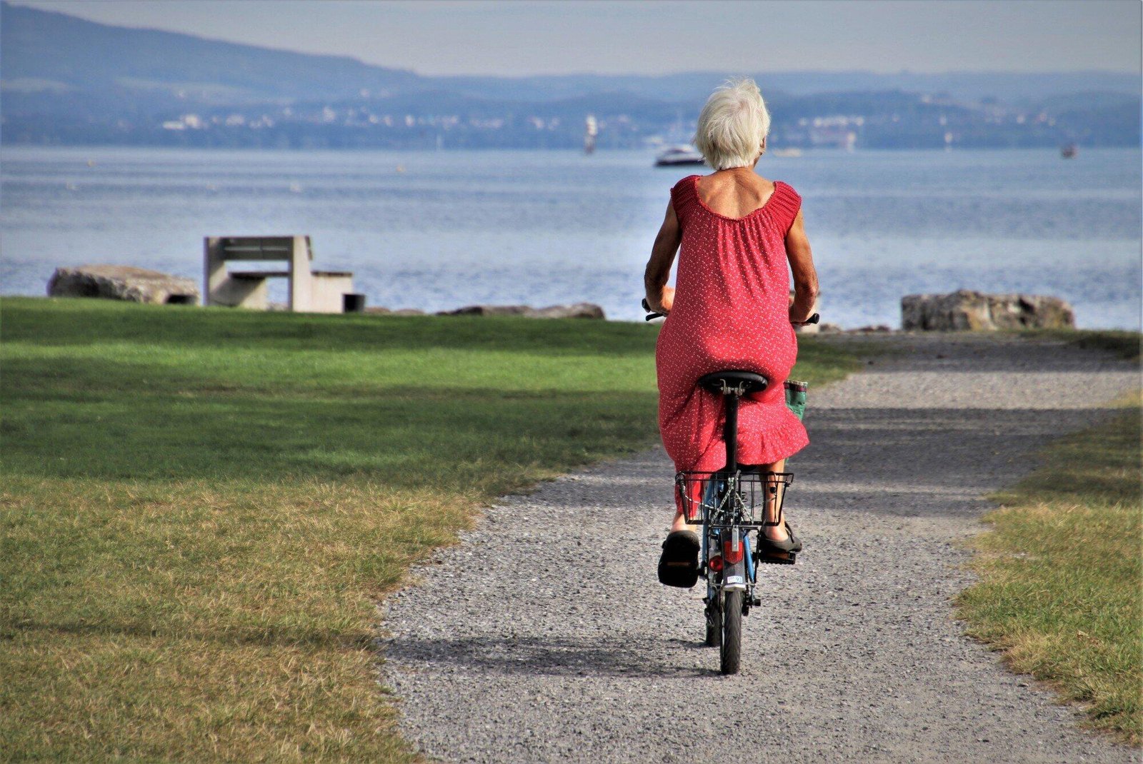 Inclusive Outdoor Activities for Seniors: Boosting Health and Wellness