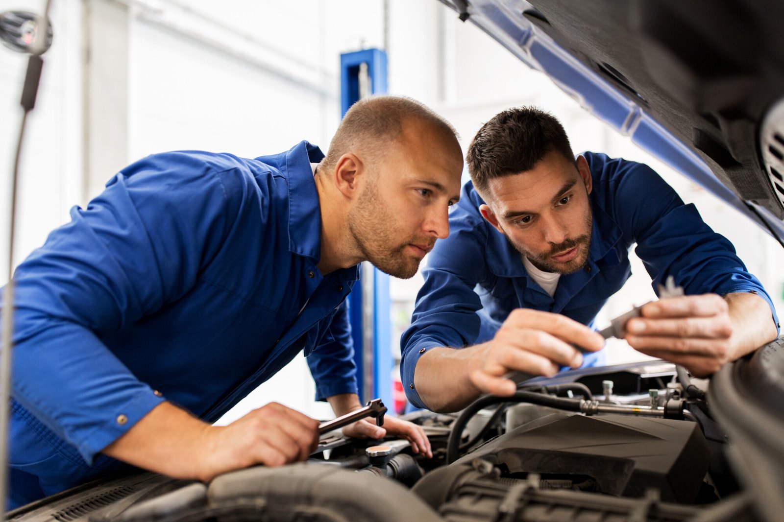 How to Build Skills in Complex Hybrid and Electric Car Maintenance